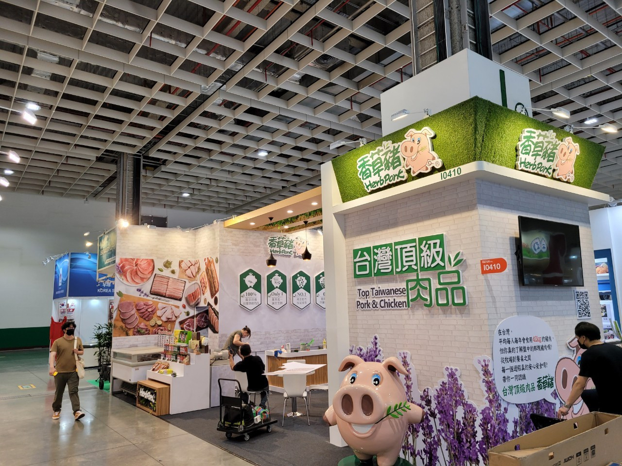 2022台北食品展台灣頂級香草豬展位